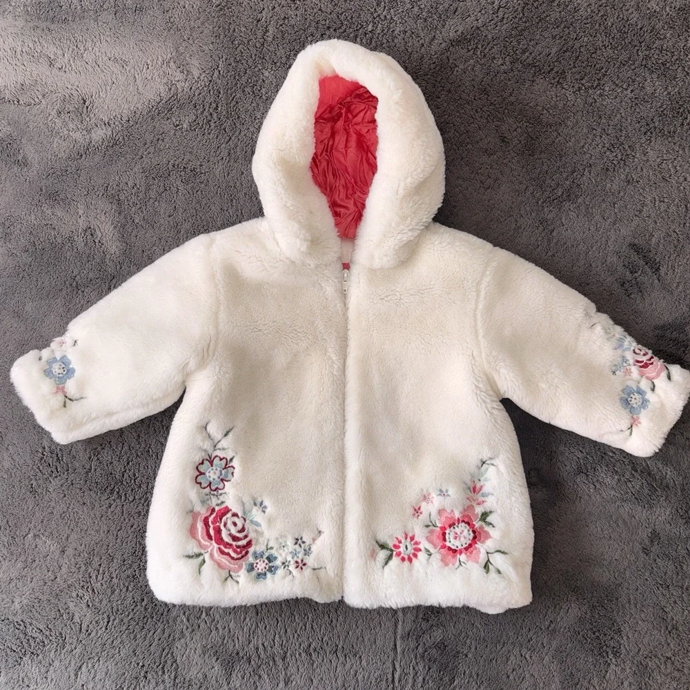 Baby Gap Faux Fur Coat Jacket‎ 18-24 Mos Ivory Lined Embroidered Winter Holiday